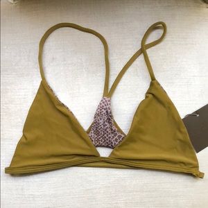 NWT Acacia Swimwear Shaka Top Mustard Large
